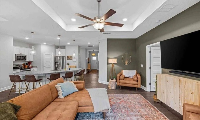 Gulf Breeze House | Luxury House - 4B Fire-Pit, Boating, Beach!