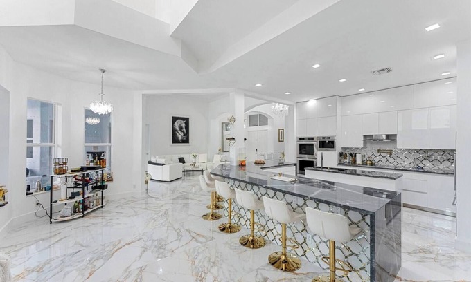 Wellington House | Luxury House with Movie Theater