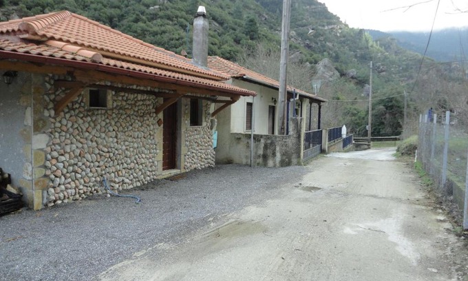 Kalavrita Ski Chalet | Luxury House Zachlorou