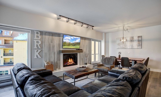 Peak 9 Condo | Luxury|In Town|Peak 9|Ski-In/Out