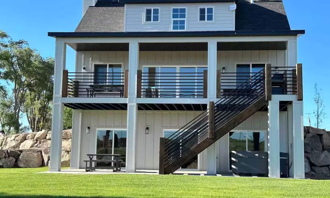 Panguitch Other | Luxury Large Farm Home @ Stoney Farms -NO CHOREs
