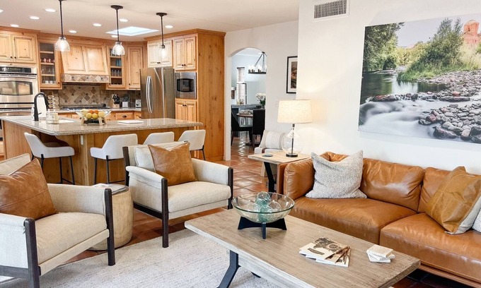 Litchfield Park House | LUXURY LITCHFIELD LIVING- Walk to Wigwam Golf Resort