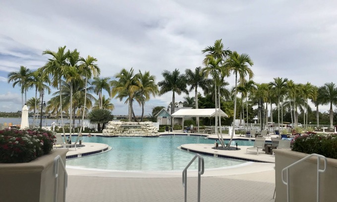 Naples House | Luxury Newly Built 3 Bedroom Plus Den Home with Pool/Spa