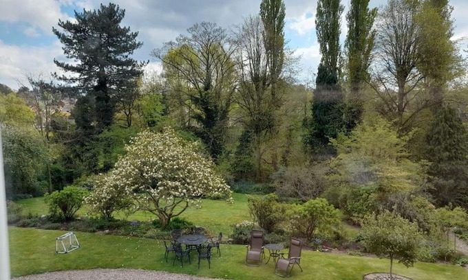 Wolverhampton House | Luxury period 7 bedroom home in heart of Wombourne village