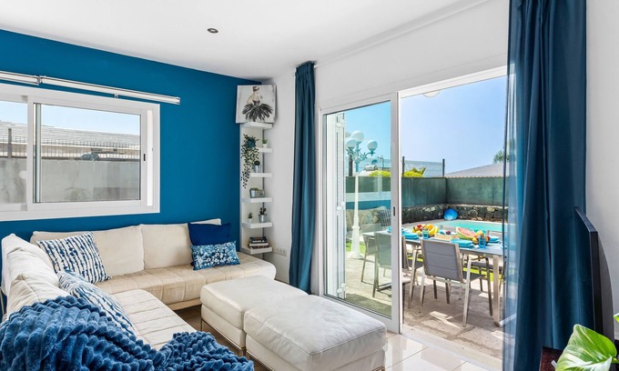 Puerto de la Cruz Villa | Luxury Puerto de la Cruz, HEATED POOL, WIFI,Teide Views, BBQ