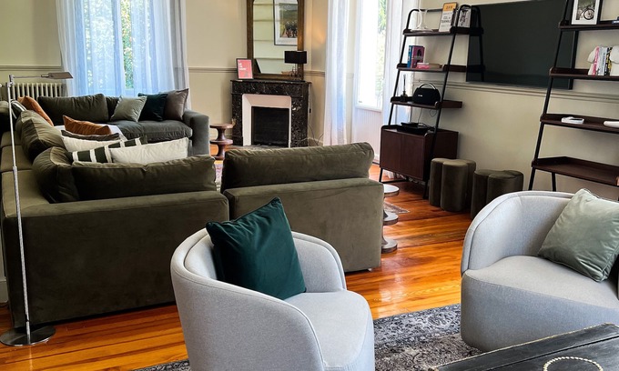 Saint-Savin Villa | Luxury Pyrenees Villa, Tourmalet, gardens, gym - 7 bedrooms