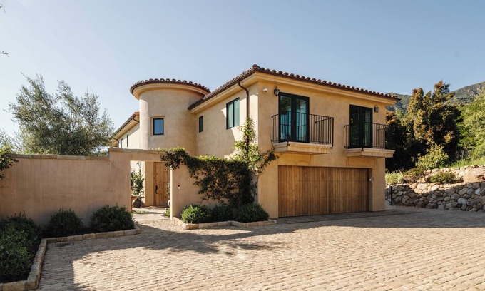 Santa Barbara House | Luxury retreat Montecito hills