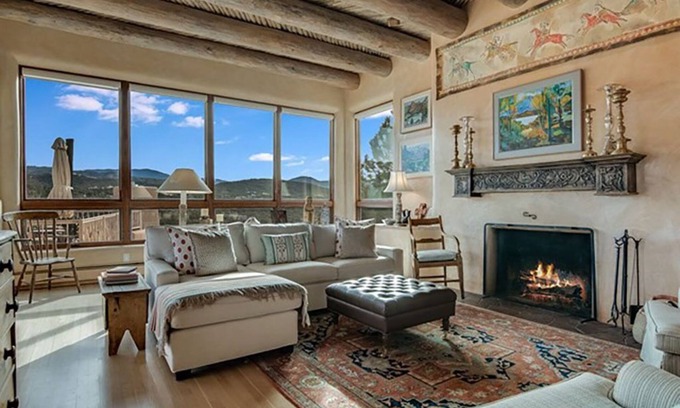 Northeast Santa Fe House | Luxury Santa Fe Retreat