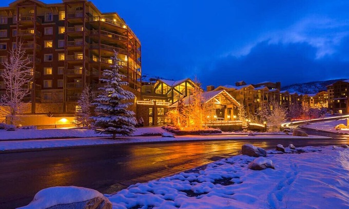 Park City Condo | Luxury Ski In Ski Out Resort and Spa - 5-Star 1 BD DISCOUNTED