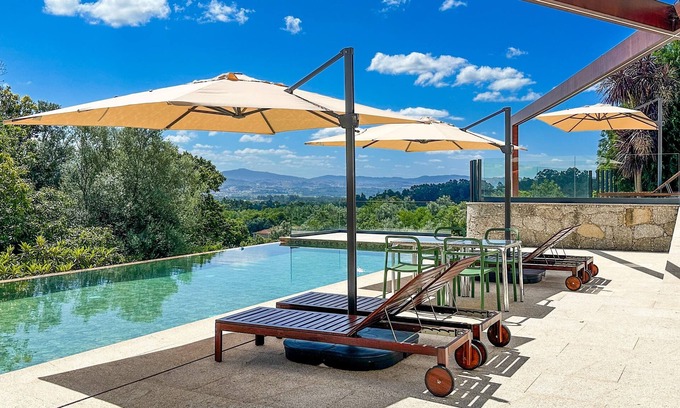 Turiz Villa | Luxury stone villa set in the hills above Vila Verde offering spectacular views
