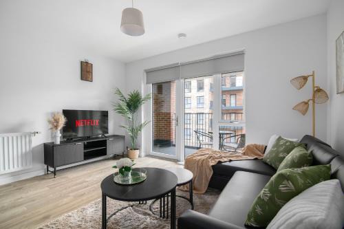 Glyndon House | Luxury Two Bed Apartment Near The 02 Arena