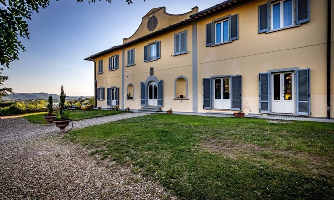 San Jacopo Al Girone Villa | Luxury Villa Tolomei Gucci with Spa