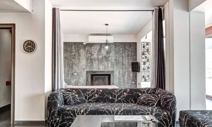 Kropia Apartment | Luxury view apartment 10min from Athens airport