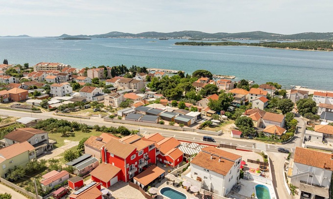 Turanj House | Luxury villa with a swimming pool Turanj, Biograd (K-18274)
