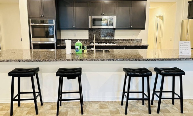 Jurupa Valley House | Luxury Villa 5b4b/11 guests/big space