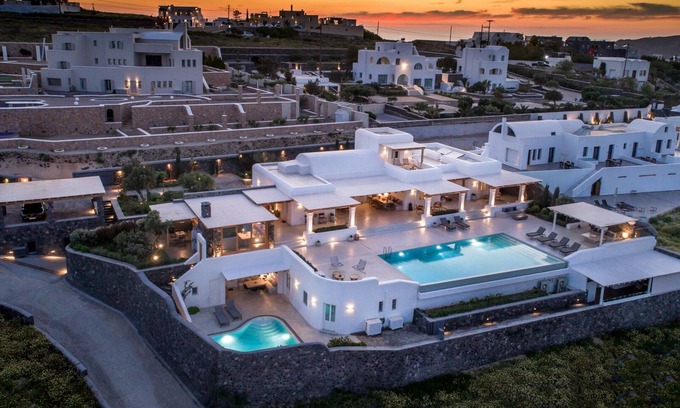 Imerovigli Villa | Luxury Villa in Imerovigli. 9 Bedrooms, accommodates 18 guests. Offers privacy.