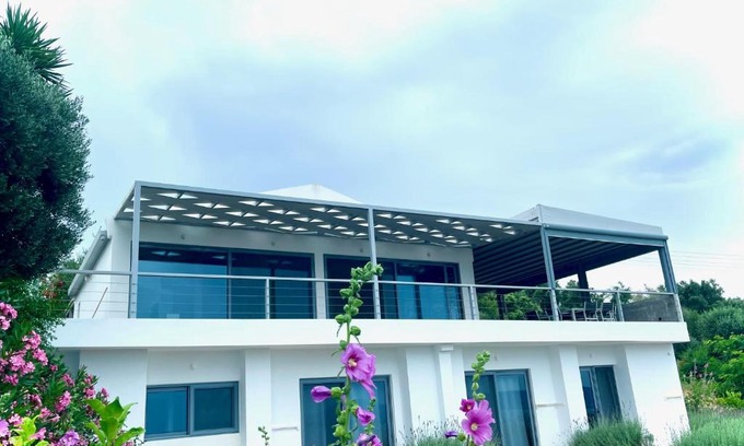 Sparton Villa | Luxury Villa set in Idyllic Cove, sunets, dolphins Nr Lefkada Villa Levanda