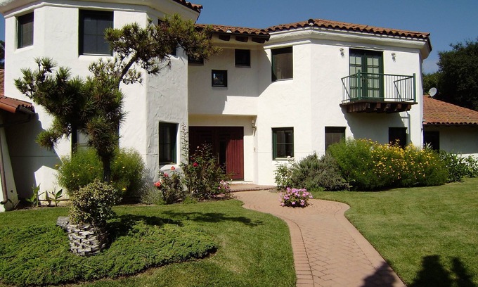 Hope Ranch House | luxury villa two floors Santa Barbara