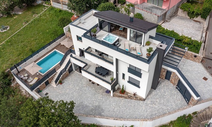 Novi Vinodolski House | Luxury villa with a swimming pool Novi Vinodolski (K-23484)
