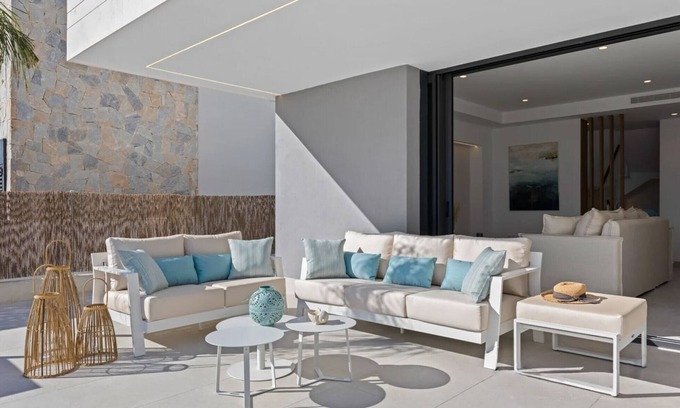 Torre-Pacheco Villa | Luxury Villa with heated pool in Santa Rosalia Lake & Life Resort (Casa XXVII)