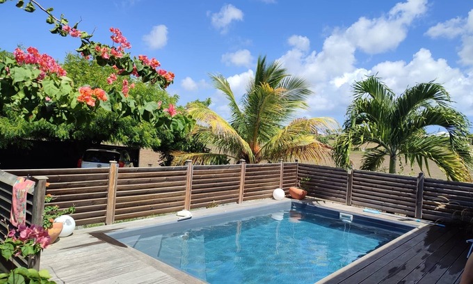 Le Moule Villa | LUXURY VILLAS 2 BEDROOMS 4 PERS. PRIVATE POOL OR POOL AND SPA