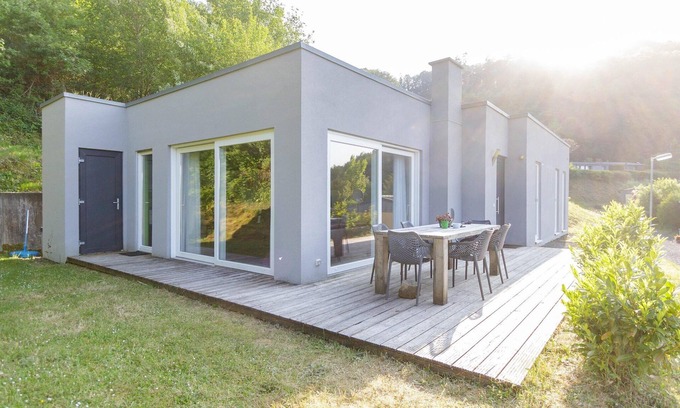 Waxweiler House | Luxusbungalow im Campingpark