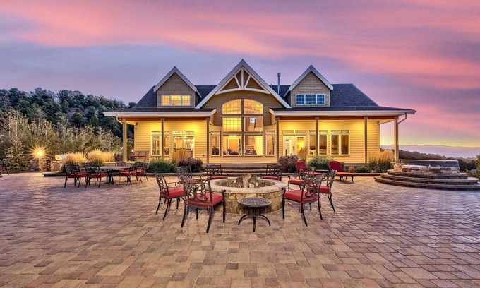 Reno Villa | Lx51 historic virginia city western estate