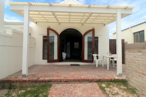 Arniston Apartment | M & M Flat Arniston