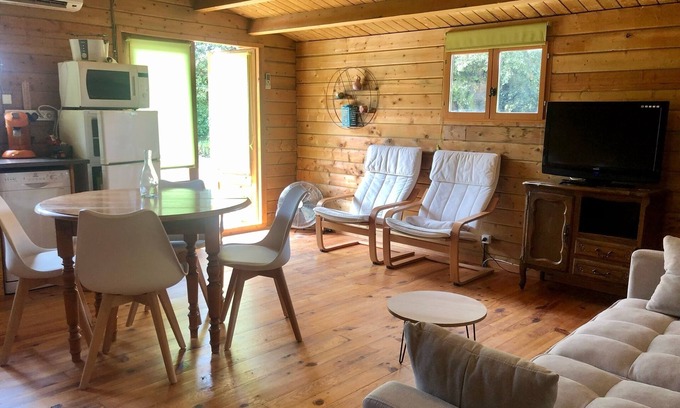 La Roque-sur-Ceze Ski Chalet | Ma petite cabane à la roque sur ceze