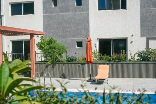 King Abdul Aziz Road Apartment | Mabaat-White Pearl Compound 600 B Villa 18