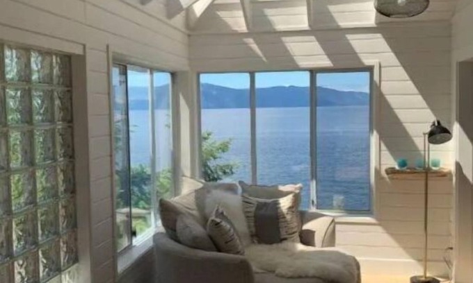 Madeira Park House | Madeira Park Beach House