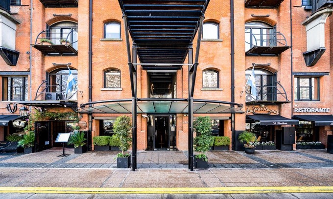 Buenos Aires Central Business District Apartment | Madero Homes