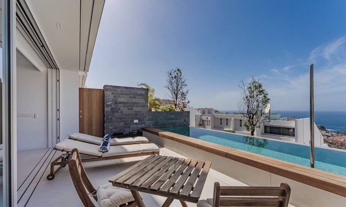 Los Gigantes Apartment | Magnífico Apartamento con Piscina Privada y Vistas al mar en los Gigantes