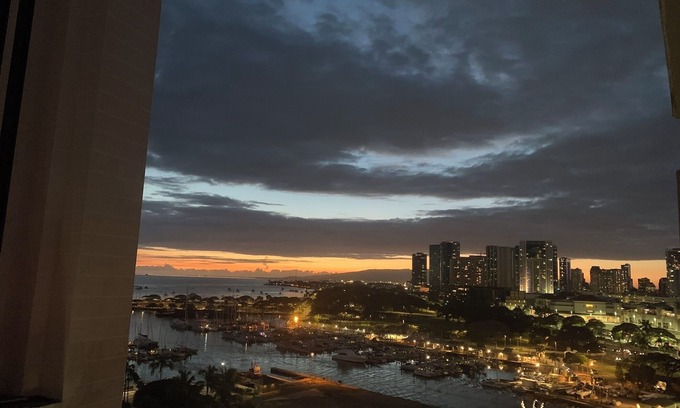 Ala Moana Condo | Magical Ocean View Oasis 3 Bedroom 3 Bathroom
