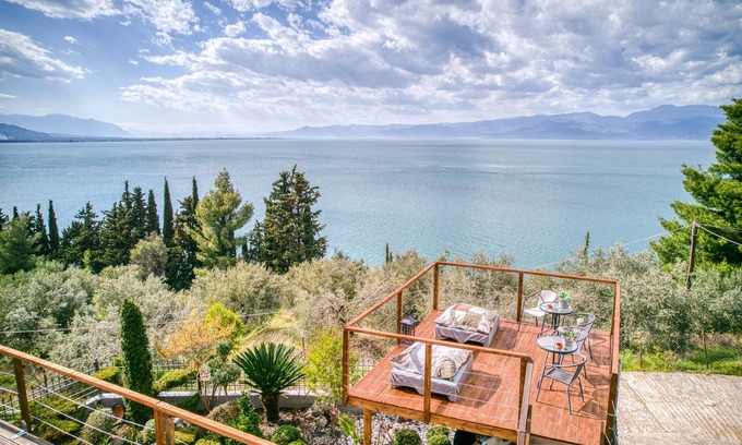 Kamena Vourla Apartment | Magical View Studios 1 Asproneri, Kamena Vourla