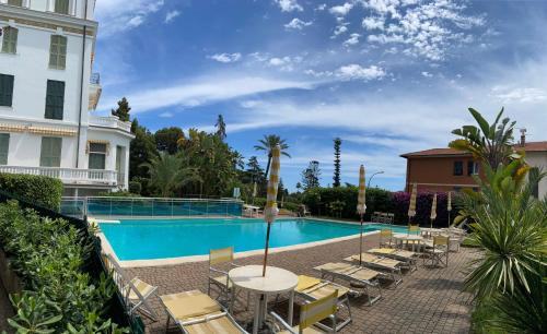 Bordighera Apartment | Magico Relax Bordighera-Open space con piscina, parcheggio privato gratuito e vista mare