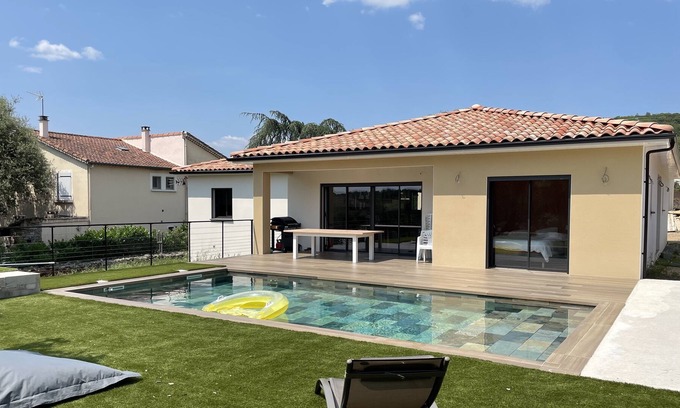 Saint-Martin-de-Valgalgues Villa | Magnifique Villa Neuve Proche des Cévennes