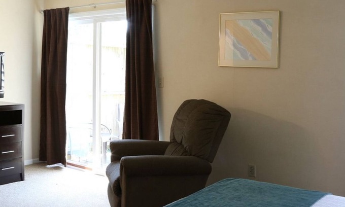 Cheat Lake House | Magnificent 2BR Townhouse in Lakeview Golf Resort