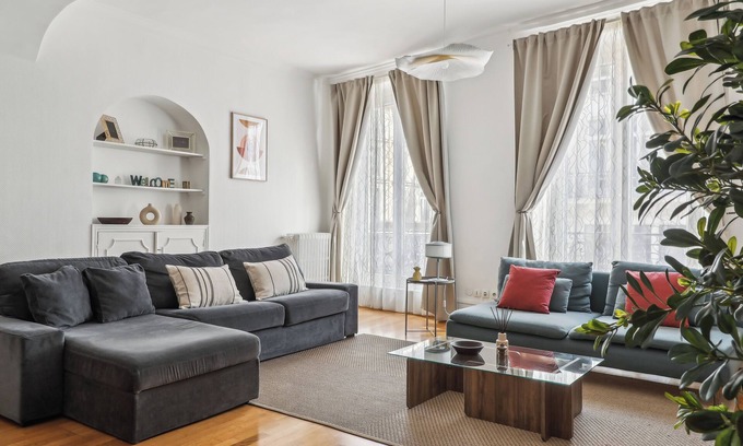 Quartier du Faubourg-Montmartre Apartment | Magnificent apartment II - 1BR/4P - Opéra-Bourse