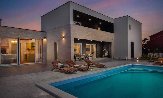 Privlaka Villa | Magnificent Luxury Villa Dominic