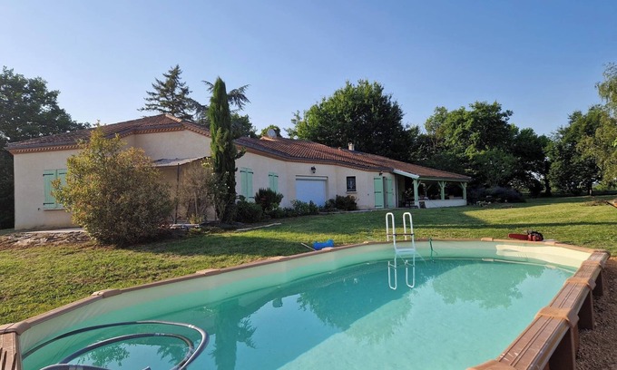 Montcabrier House | Magnifique Villa à la Campagne