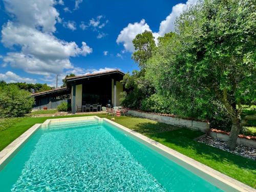 Saint-Aulaye-Puymangou Villa | Magnifique Villa en Dordogne Piscine chauffée