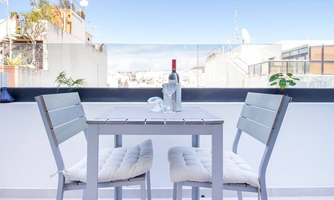 Las Palmas de Gran Canaria Apartment | Mainstream home with balcony By Canariasgetaway