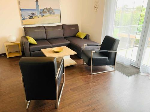Alt Gaarz Apartment | Maiglöckchenweg Wg 1 nur 50 m vom Salzhaff entfernt