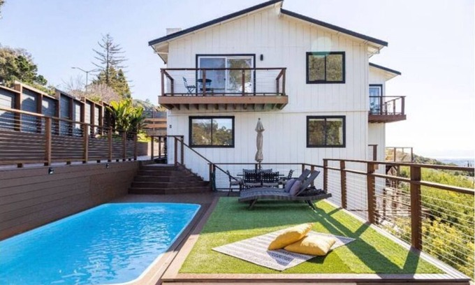 Leona Heights House | Main House + Guest Unit! 5 Bed/3.5 Bath, Oakland Hills