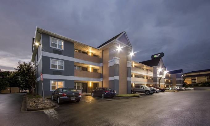 Ashley Oaks Hotel | Mainstay Suites Knoxville - Cedar Bluff