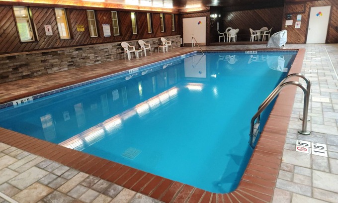 Le Claire Hotel | MainStay Suites LeClaire - Quad Cities