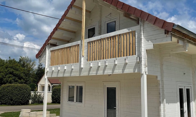 Villers-les-Pots House | Maison 6-8 Personnes Avec Jeux et Jaccuzi Gonflable - Nahleo Chalet