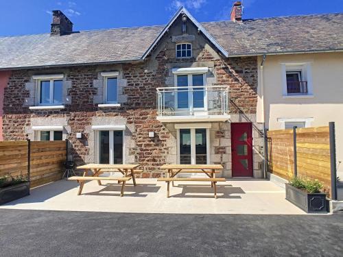 Brehal House | Maison 6 pers proche centre ville