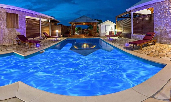 Anse-Bertrand House | Maison accueillante avec piscine partagée à Anse-Bertrand